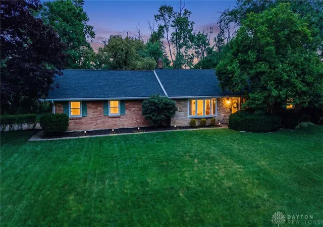 Photo 3 of Single family home for sale at 7439 Barr Cir, Dayton, OH 45459 | MLS# 961394 | Listing updated on 2026-09-30