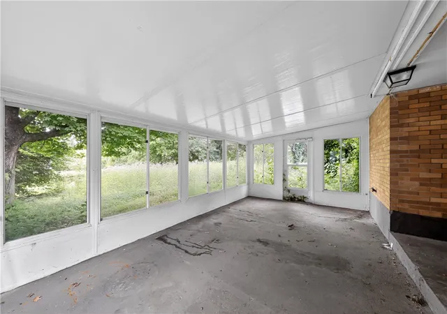 Photo 10 of Sale Pending at 1367 Catalpa Dr, Dayton, OH 45406 | MLS# 961076 | Listing updated on 2026-09-01