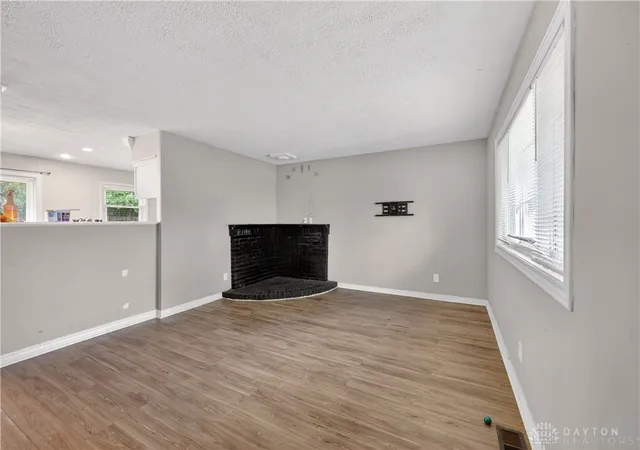 Photo 3 of Single family home for sale at 301 Applegate Rd, Englewood, OH 45322 | MLS# 958022 | Listing updated on 2026-09-10