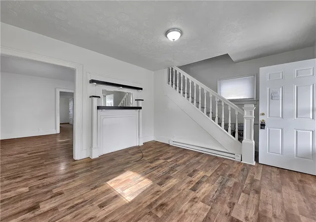 Photo 2 of Single family home for sale at 1505 Lawn Ave, Middletown, OH 45044 | MLS# 961660 | Listing updated on 2026-08-31