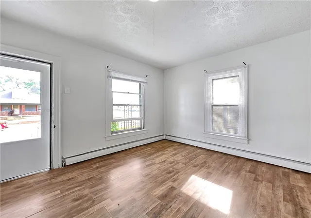 Photo 4 of Single family home for sale at 1505 Lawn Ave, Middletown, OH 45044 | MLS# 961660 | Listing updated on 2026-08-31
