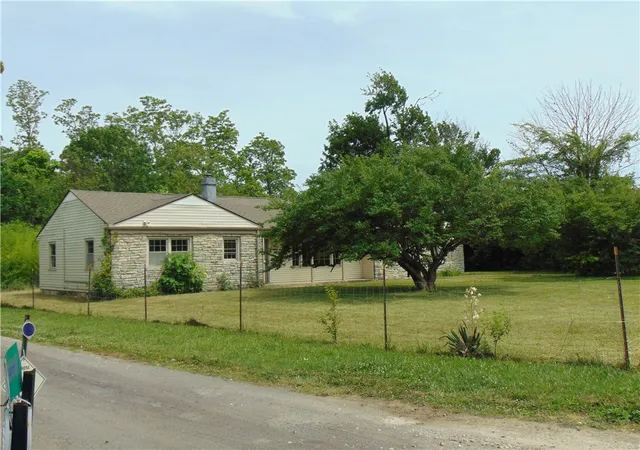 Photo 3 of Single family home for sale at 2916 Philadelphia, Dayton, OH 45405 | MLS# 961700 | Listing updated on 2026-09-21