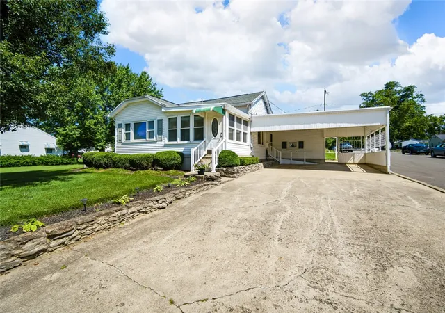 Single family home for sale at 501 W Center St, Farmersville, OH 45325 | MLS# 961715