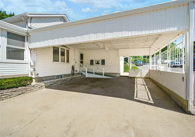 Photo 3 of Single family home for sale at 501 W Center St, Farmersville, OH 45325 | MLS# 961715 | Listing updated on 2026-09-27