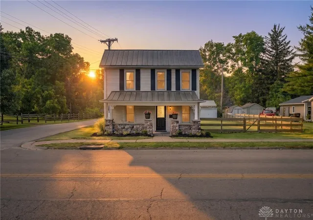 Photo 2 of Single family home for sale at 275 E Market St, Germantown, OH 45327 | MLS# 962285 | Listing updated on 2026-10-05