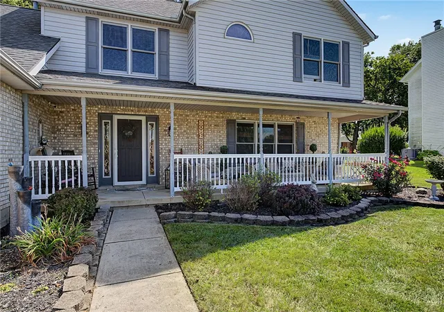 Photo 4 of Single family home for sale at 1070 Winston Ln, Tipp City, OH 45371 | MLS# 962302 | Listing updated on 2026-09-08