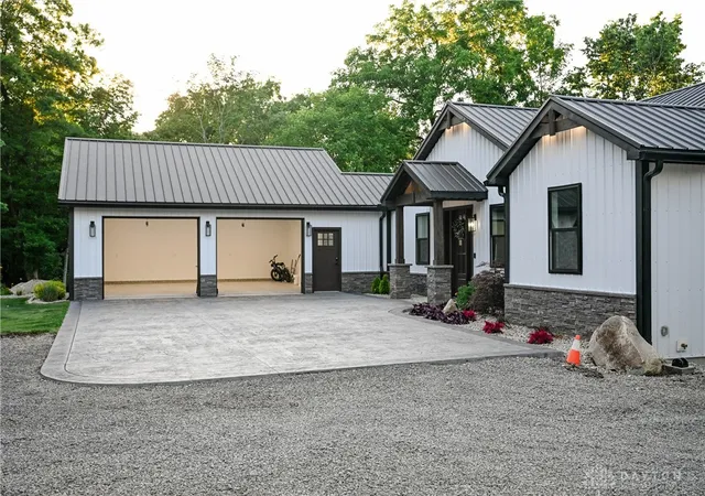 Photo 3 of Single family home for sale at 4861 State Route 287, West Liberty, OH 43357 | MLS# 961870 | Listing updated on 2026-09-10