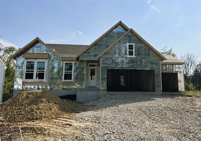 Photo 1 of Single family home for sale at 149 Farmstead Blvd, Springboro, OH 45066 | MLS# 962550 | Listing updated on 2026-10-07