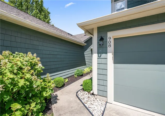 Photo 2 of Sale Pending at 908 Cambridge Cir, Troy, OH 45373 | MLS# 962349 | Listing updated on 2026-09-05