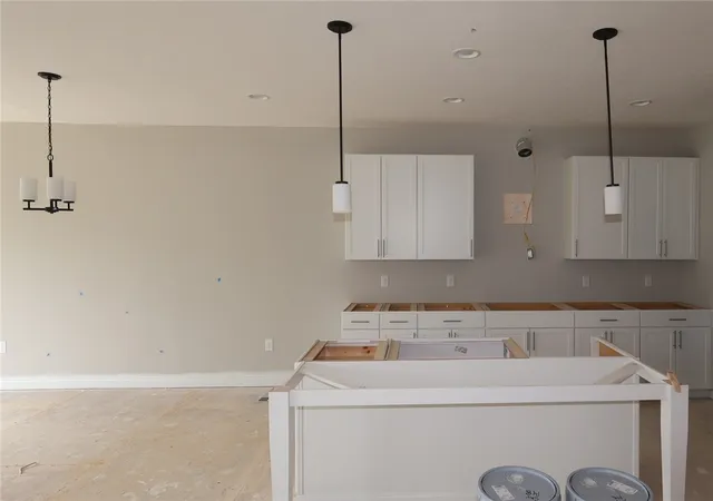 Photo 3 of Single family home for sale at 586 Goldfinch Dr, Beavercreek, OH 45434 | MLS# 962595 | Listing updated on 2026-10-04