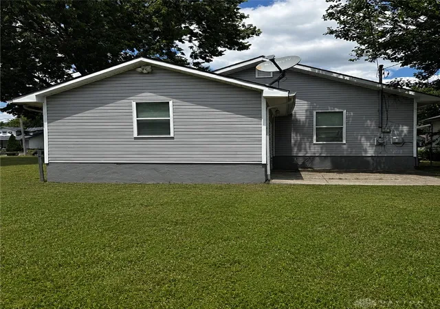Photo 3 of Sale Pending at 2226 Coronette Ave, Dayton, OH 45414 | MLS# 962651 | Listing updated on 2026-09-11