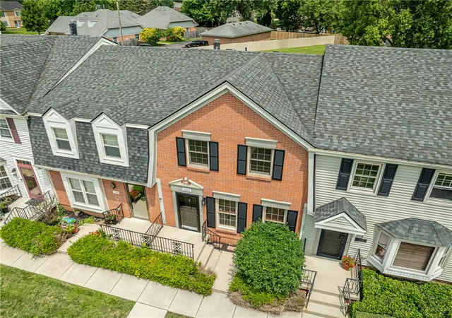 Photo 2 of Condo for sale at 1055 Beryl Trl, Dayton, OH 45459 | MLS# 962756 | Listing updated on 2026-09-15