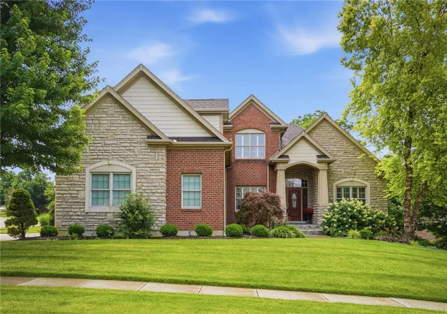 Photo 1 of Single family home for sale at 295 N Hills Blvd, Springboro, OH 45066 | MLS# 962521 | Listing updated on 2026-10-03