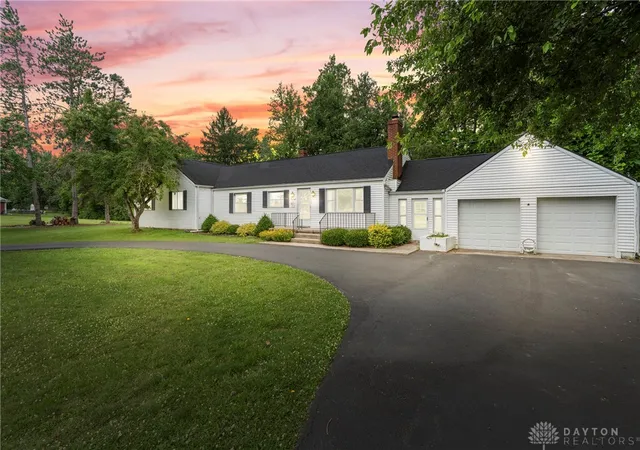 Photo 3 of Single family home for sale at 7543 Wellbaum Rd, Brookville, OH 45309 | MLS# 962760 | Listing updated on 2026-09-14