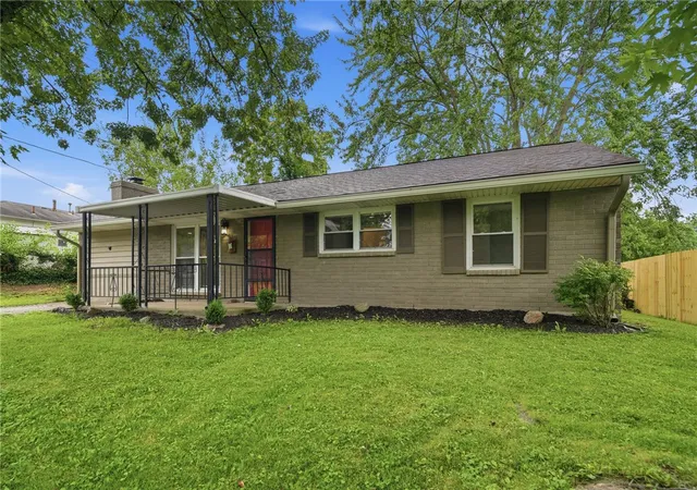 Photo 1 of Single family home for sale at 225 Beam Dr, Franklin, OH 45005 | MLS# 960876 | Listing updated on 2026-09-13