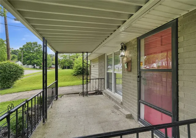 Photo 3 of Single family home for sale at 225 Beam Dr, Franklin, OH 45005 | MLS# 960876 | Listing updated on 2026-09-13