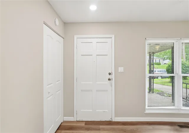 Photo 4 of Single family home for sale at 225 Beam Dr, Franklin, OH 45005 | MLS# 960876 | Listing updated on 2026-09-13