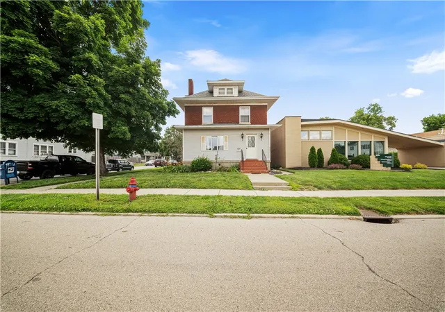 Photo 1 of Multi family home for sale at 2101 Central Ave, Middletown, OH 45044 | MLS# 962736 | Listing updated on 2026-09-08