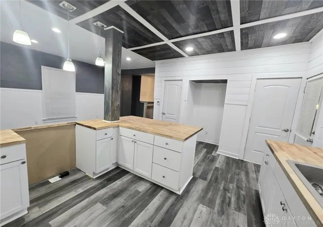 Photo 2 of Single family home for sale at 205 E Siebenthaler Ave, Dayton, OH 45405 | MLS# 962718 | Listing updated on 2026-09-02