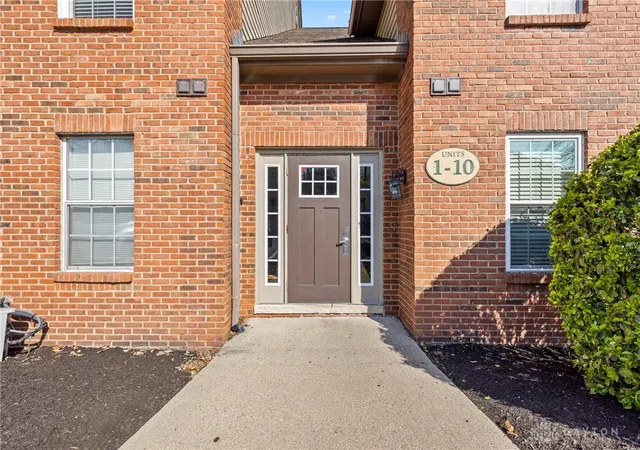 Photo 2 of Sale Pending at 10555 Montgomery Rd #5, Sycamore Twp, OH 45242 | MLS# 963010 | Listing updated on 2026-09-04
