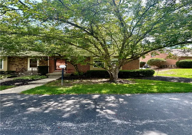 Photo 2 of Condo for sale at 49 Kimwood Dr, Englewood, OH 45322 | MLS# 963034 | Listing updated on 2026-09-13