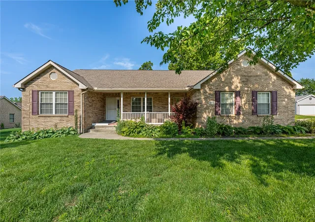 Photo 1 of Sale Pending at 101 Trace Ct, Dayton, OH 45439 | MLS# 962939 | Listing updated on 2026-09-29