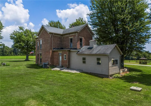 Photo 3 of House for sale at 3063 Harveysburg Rd, Waynesville, OH 45068 | MLS# 963008 | Listing updated on 2026-10-03