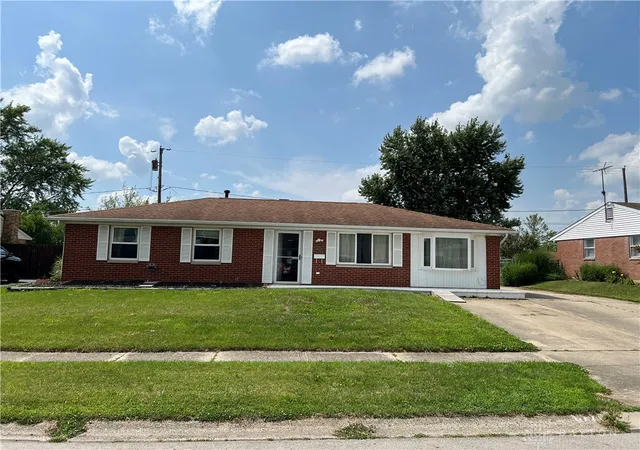 Photo 1 of Sale Pending at 7711 Rothfield Dr, Dayton, OH 45424 | MLS# 963093 | Listing updated on 2026-09-02