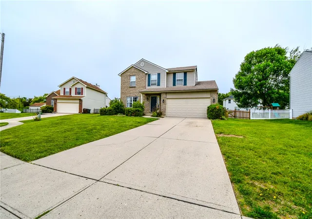 Photo 2 of Sale Pending at 2005 Clearstream Way, Englewood, OH 45315 | MLS# 958610 | Listing updated on 2026-08-31