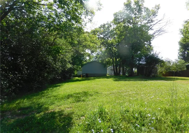 Photo 2 of Single family home for sale at 1221 Orchard Hl Dr, Miamisburg, OH 45342 | MLS# 963154 | Listing updated on 2026-08-31