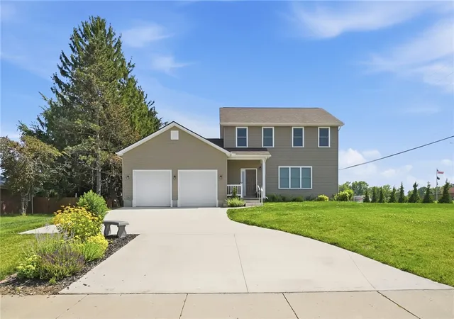 Photo 4 of Single family home for sale at 4487 Straight Arrow Rd, Beavercreek, OH 45430 | MLS# 963151 | Listing updated on 2026-08-30