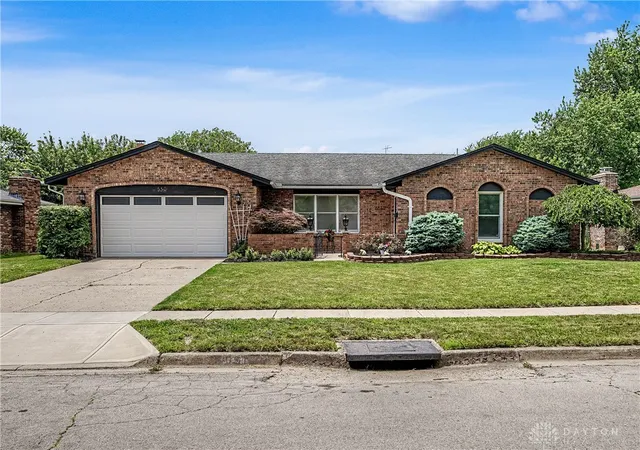 Photo 3 of Single family home for sale at 550 Unger Ave, Englewood, OH 45322 | MLS# 963083 | Listing updated on 2026-09-16