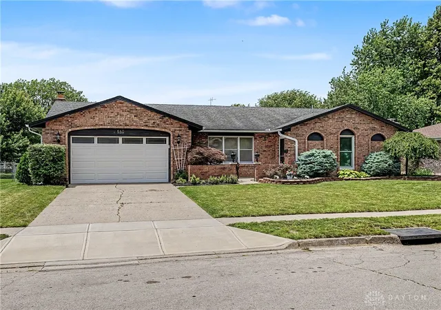 Photo 3 of Single family home for sale at 550 Unger Ave, Englewood, OH 45322 | MLS# 963083 | Listing updated on 2026-09-16