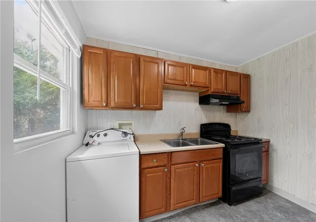 Photo 3 of Sale Pending at 4478 Gatewood Pl, Dayton, OH 45416 | MLS# 963012 | Listing updated on 2026-09-26