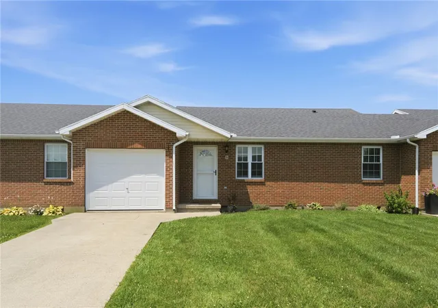 Photo 1 of Condo for sale at 5887 Farmers Rd #B, Martinsville, OH 45146 | MLS# 962599 | Listing updated on 2026-09-11