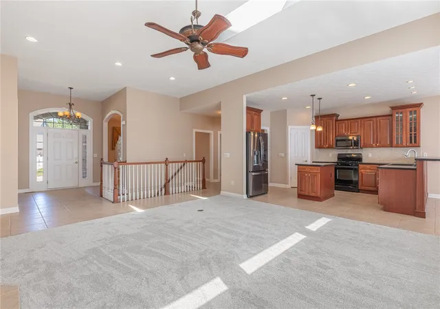 Photo 3 of Single family home for sale at 90 S Pond Ct, Springboro, OH 45066 | MLS# 963310 | Listing updated on 2026-09-09
