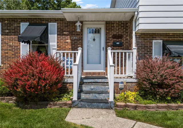 Photo 3 of Single family home for sale at 2807 Rensselaer St, Springfield, OH 45503 | MLS# 962729 | Listing updated on 2026-09-12
