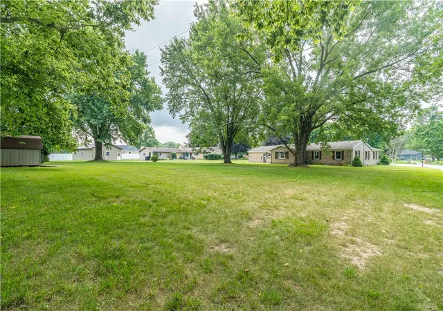 Photo 33 of Sale Pending at 4405 Brunson Ln, Piqua, OH 45356 | MLS# 963528 | Listing updated on 2026-09-02