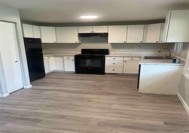 Photo 3 of Single family home for sale at 122 Atwood Pl, Dayton, OH 45431 | MLS# 963595 | Listing updated on 2026-09-29
