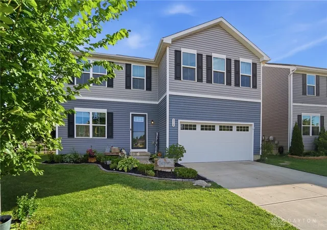Photo 3 of Single family home for sale at 310 Golden Gate Ave, Springfield, OH 45505 | MLS# 963601 | Listing updated on 2026-09-25
