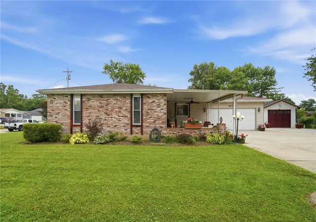 Photo 3 of Single family home for sale at 8531 Cheshire Ct, Franklin, OH 45005 | MLS# 963455 | Listing updated on 2026-09-05
