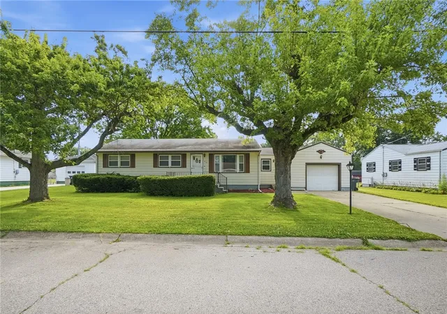 Photo 3 of Single family home for sale at 410 Brelsford Ave, Trenton, OH 45067 | MLS# 963789 | Listing updated on 2026-09-08