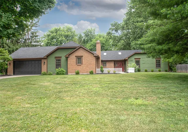 Photo 1 of Single family home for sale at 10035 Mallet Dr, Dayton, OH 45458 | MLS# 963625 | Listing updated on 2026-09-02