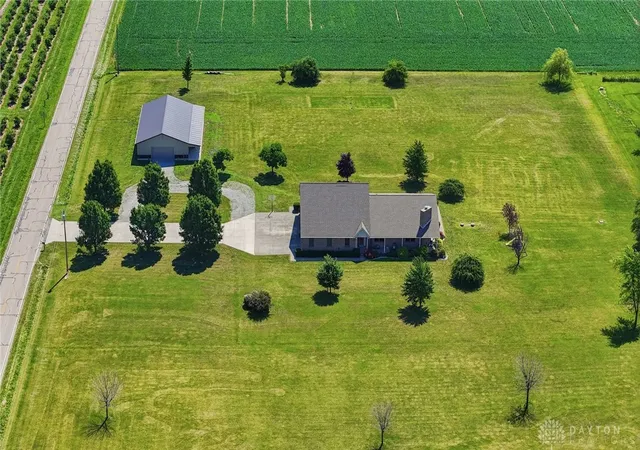 Photo 2 of Single family home for sale at 8400 N Montgomery County Line Rd, Brookville, OH 45309 | MLS# 963874 | Listing updated on 2026-09-06
