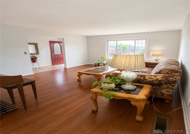 Photo 3 of Single family home for sale at 4530 Knollcroft Rd, Dayton, OH 45426 | MLS# 963551 | Listing updated on 2026-09-12