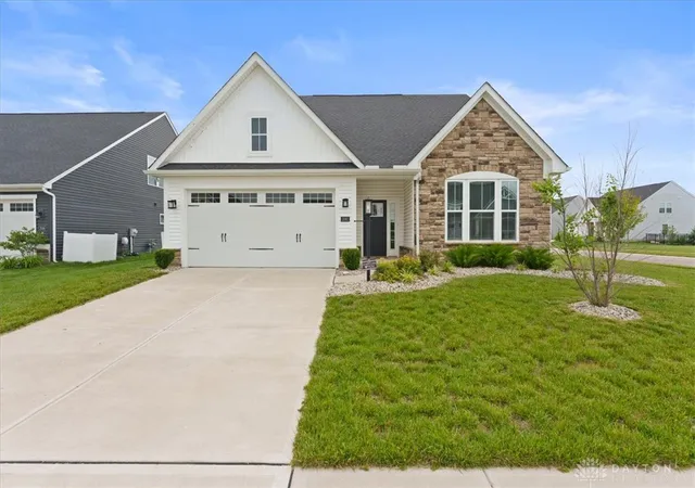 Photo 1 of Single family home for sale at 2092 Schmidt Dr, Dayton, OH 45434 | MLS# 964002 | Listing updated on 2026-08-30