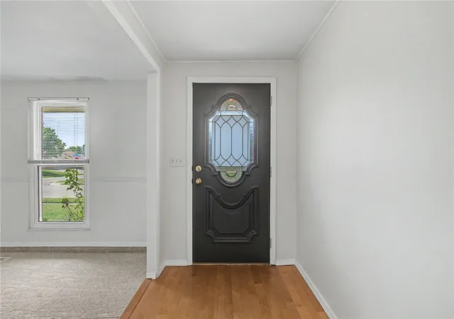 Photo 4 of Sale Pending at 7361 Claircrest Dr, Dayton, OH 45424 | MLS# 963961 | Listing updated on 2026-09-10
