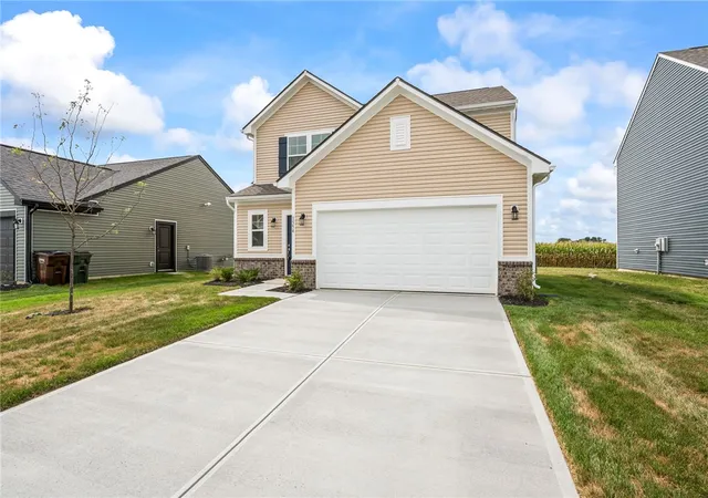 Photo 2 of Sale Pending at 1554 Chickasaw Way, Piqua, OH 45356 | MLS# 961883 | Listing updated on 2026-09-24