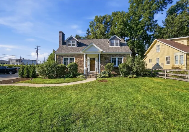 Photo 3 of Single family home for sale at 24 Peach Orchard Rd, Oakwood, OH 45419 | MLS# 964222 | Listing updated on 2026-09-09