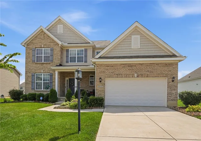 Photo 3 of Single family home for sale at 4236 Silver Oak Way, Dayton, OH 45424 | MLS# 964212 | Listing updated on 2026-09-14